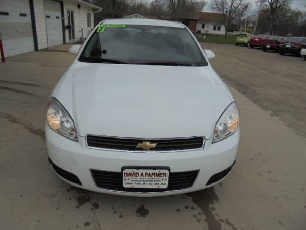 2011 Chevy Impala LT**2 Owner/New Tires/94K**{www.dafarmer.com} for sale in CENTER POINT, IA – photo 18