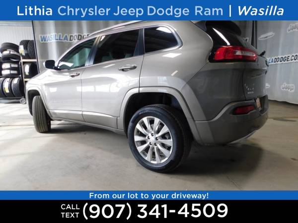 2018 Jeep Cherokee Overland 4x4 - - by dealer for sale in Wasilla, AK – photo 4