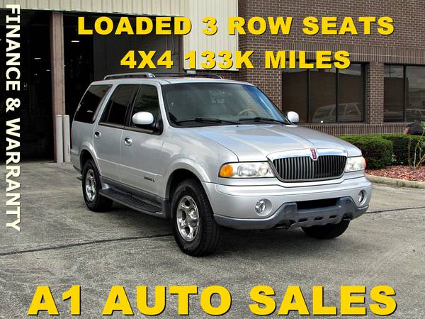4X4 2000 LINCOLN NAVIGATOR suv tow 133k for sale in Willowbrook, IL – photo 4