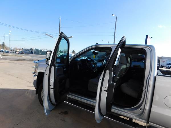 2015 CHEVROLET SILVERADO 2500 (1147) - cars & trucks - by dealer -... for sale in Cheyenne, WY – photo 5