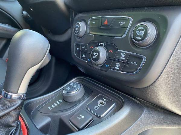 2019 Jeep Compass Trailhawk Sport Utility 4D Family Owned! for sale in Fremont, NE – photo 15