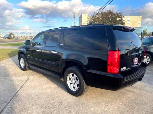 2013 GMC Yukon XL SLT 1500 - EVERYBODY RIDES! - - by for sale in Metairie, LA – photo 6