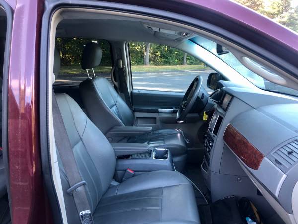 2008 Chrysler town&country touring130k miles for sale in Stratford, NY – photo 8