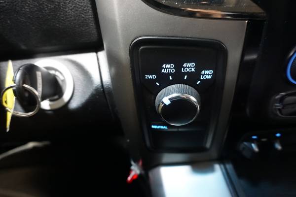 **Loaded/Remote Start**2013 Ram 1500 Sport - cars & trucks - by... for sale in Ammon, ID – photo 18