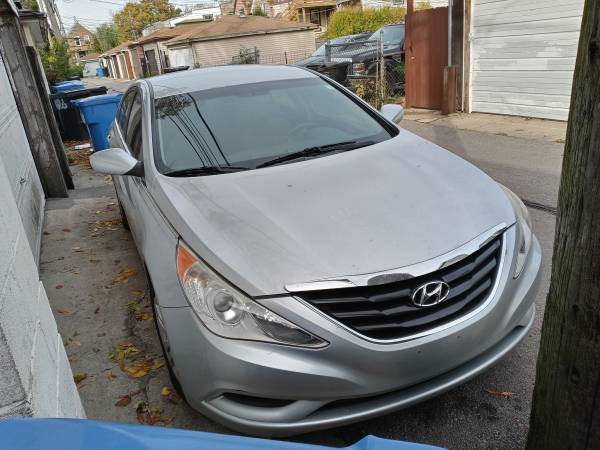 2011 Hyunday Sonata 4 cil - cars & trucks - by owner - vehicle... for sale in Chicago, IL – photo 7