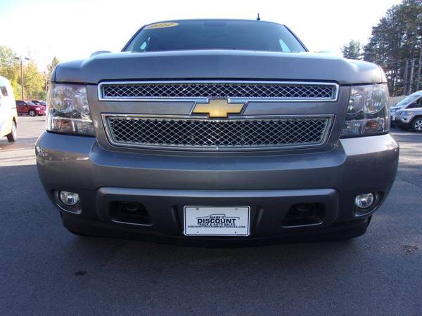 2012 Chevrolet Chevy Tahoe LT 4x4 4dr SUV WE CAN FINANCE ANY... for sale in Londonderry, NH – photo 3