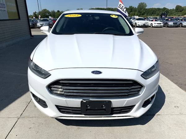 2015 Ford Fusion 4dr Sdn SE FWD - - by dealer for sale in Chesaning, MI – photo 2