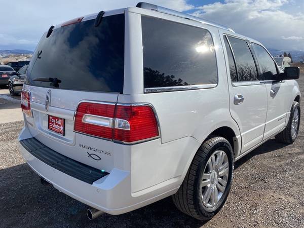 2011 Lincoln Navigator 2WD, 3rd Row, Leather, Sunroof, Heated Seats for sale in MONTROSE, CO – photo 6