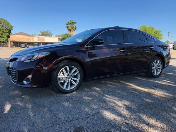 TOYOTA AVALON XLE--2014-- EVERYONE APPROVED!! SUNROOF,NAV,CAMERA,LEATH for sale in Houston, TX – photo 4