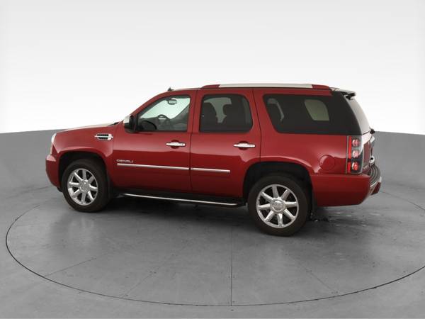 2012 GMC Yukon Denali Sport Utility 4D suv Red - FINANCE ONLINE -... for sale in Rochester , NY – photo 6