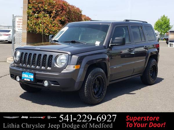 2017 Jeep Patriot Sport FWD - - by dealer - vehicle for sale in Medford, OR – photo 3
