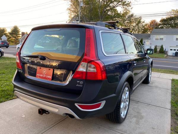 Check Out This Spotless 2011 Volvo XC70 with 114, 947 Miles-Hartford for sale in Meriden, CT – photo 11