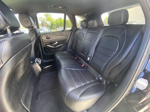 2018 Mercedes-Benz GLC GLC 300 - - by dealer - vehicle for sale in Commack, NY – photo 21