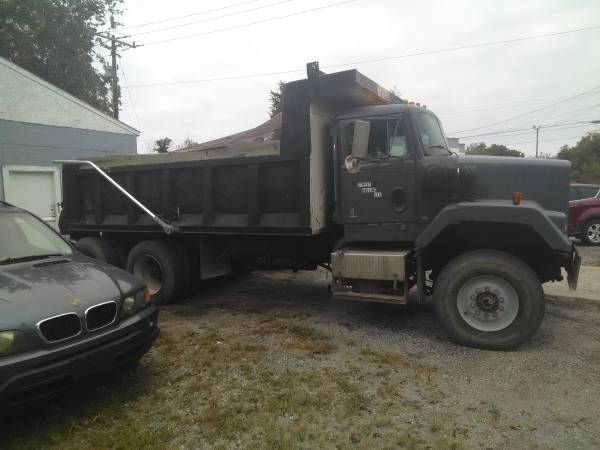 Dump Truck for sale in Hampton, VA – photo 2