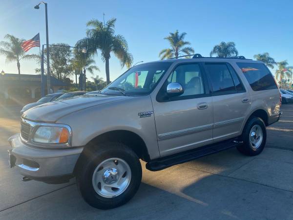 1998 FORD EXPEDITION XLT 4WD - - by dealer - vehicle for sale in Escondido, CA – photo 5
