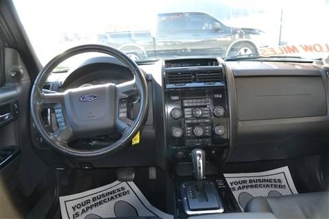2009 Ford Escape FWD 4dr V6 Auto Limited - cars & trucks - by dealer... for sale in Cuba, MO – photo 15