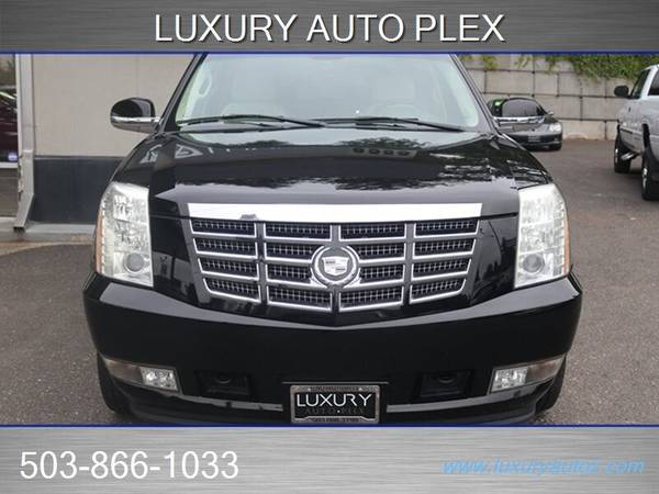 2008 Cadillac Escalade AWD All Wheel Drive SUV for sale in Portland, OR – photo 2