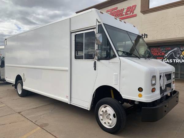 2000 Freightliner MT55 19' Step Van, Diesel, Auto, FedEx Financing! for sale in Oklahoma City, OK – photo 3