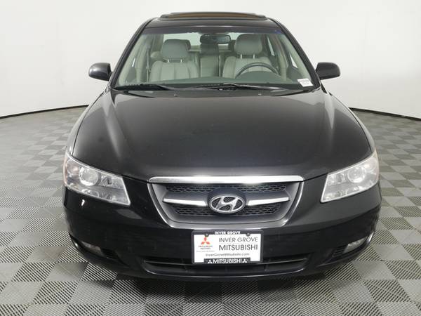2008 Hyundai Sonata - - by dealer - vehicle automotive for sale in Inver Grove Heights, MN – photo 13