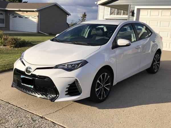 2017 TOYOTA COROLLA SE with HEATED SEATS - cars & trucks - by owner... for sale in Moorhead, ND – photo 2
