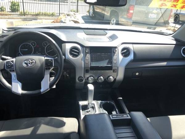 2017 Toyota Tundra 4WD 4x4 Truck SR5 Crew Cab for sale in Redding, CA – photo 10