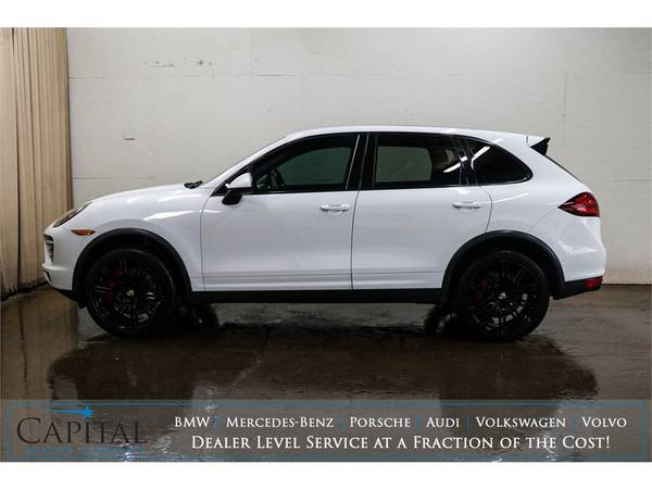 2012 Porsche Cayenne Turbo AWD w/Nav, Blacked Out 21 Wheels, 500hp! for sale in Eau Claire, WI – photo 8