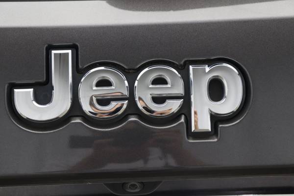 2015 *Jeep* *Grand Cherokee* *4WD 4dr Limited* Grey for sale in Ocean, NJ – photo 15
