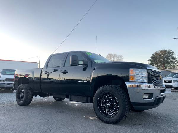 *Triple Black 2013 Chevy Silverado 2500HD Z71 4x4 Duramax -One Owner... for sale in STOKESDALE, NC – photo 3