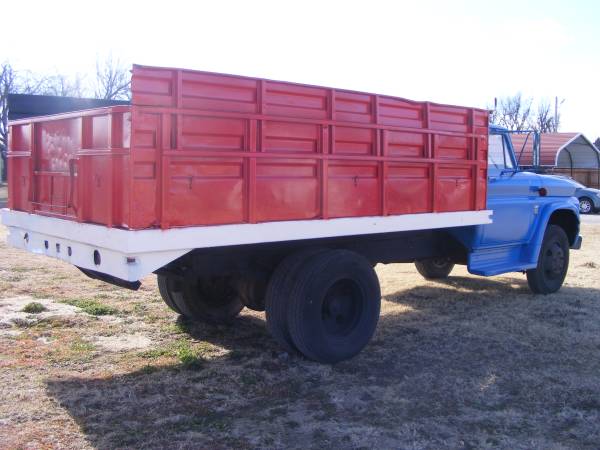1964 C60 Wheat Truck w/dump bed for sale in ENID, OK – photo 8