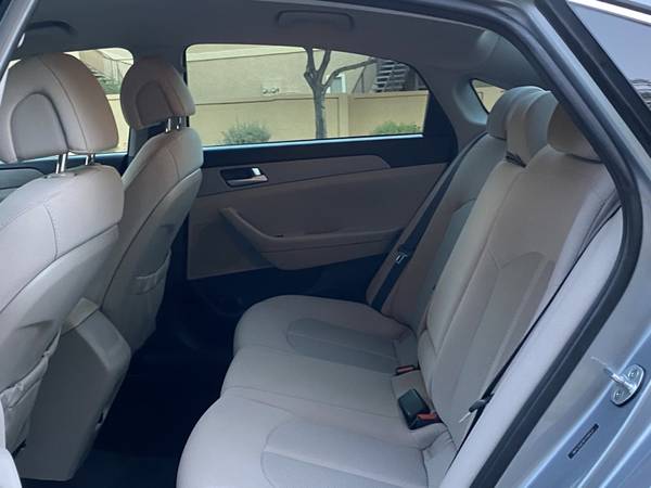 2015 Hyundai Sonata 2 4L SE sedan Shale Gray Metallic - cars & for sale in Phoenix, AZ – photo 11