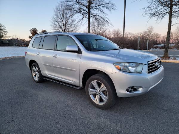 2008 Toyota Highlander Sport, Clean Title, No Accidents & Very Well for sale in Centreville, District Of Columbia – photo 3