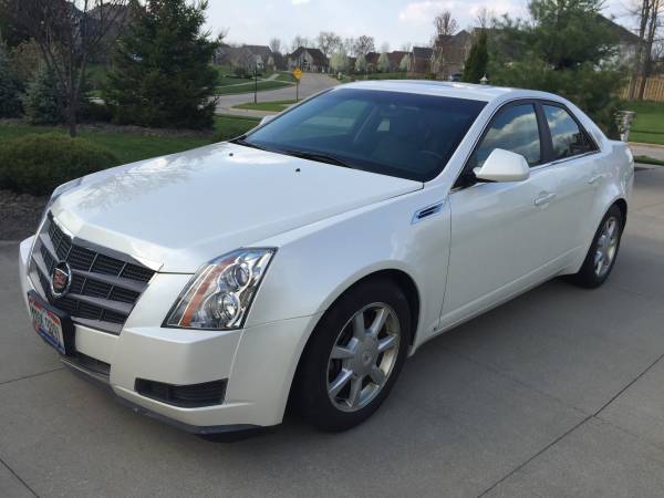 2009 Cadillac CTS4 AWD Pearl White- RARE COLOR, Black leather,Double M for sale in North Royalton, OH
