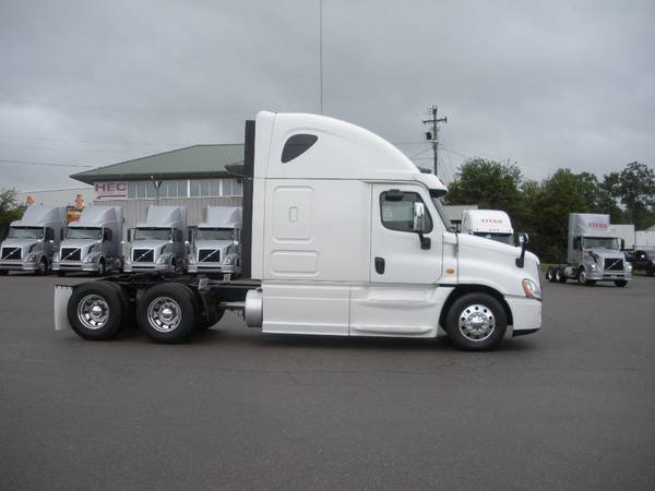 2014, 2015 & 2016 Freightliner Cascadia - cars & trucks - by dealer... for sale in Lavergne, IN – photo 3