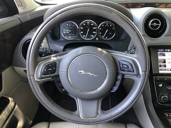 2013 Jaguar XJ ONLY 48K MILES SUPERCHARGED BEAUTIFUL CONDITION for sale in Sarasota, FL – photo 7