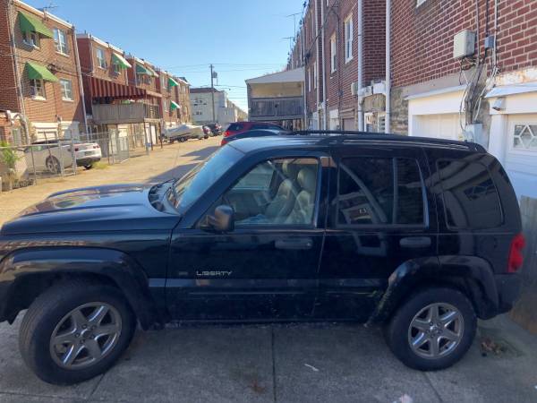 2003 Jeep Liberity For Sale - cars & trucks - by owner - vehicle... for sale in Philadelphia, PA – photo 2