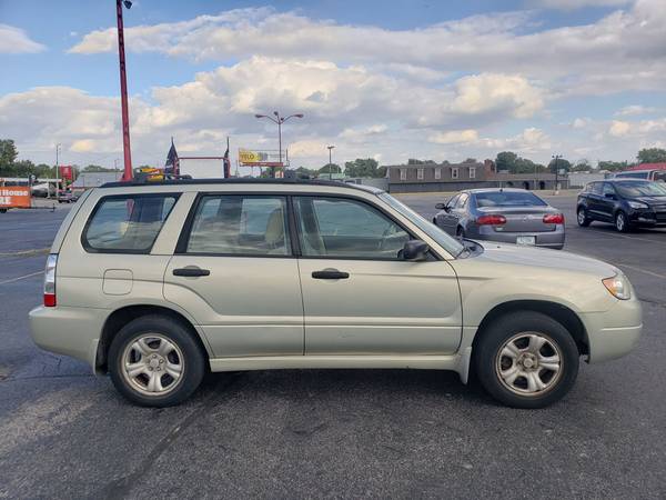 SUBARU FORESTER 2006 for sale in Indianapolis, IN – photo 2