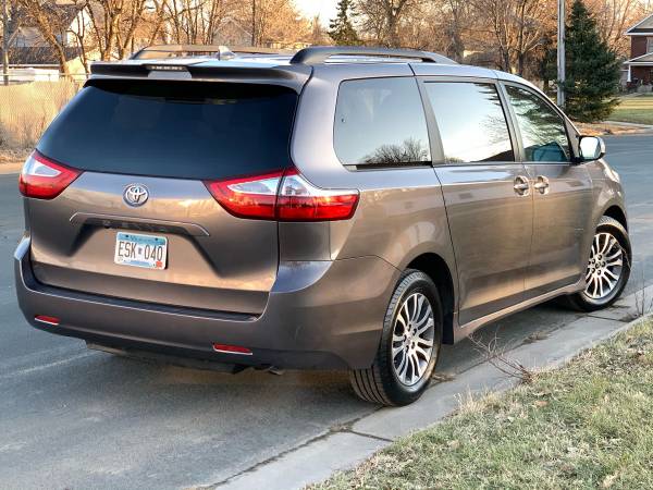 2019 Toyota Sienna XLE - ONLY 27K MILES - - by dealer for sale in Farmington, MN – photo 5