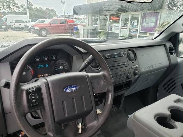 2014 Ford F-250 SD XL 2WD - cars & trucks - by dealer - vehicle... for sale in Myrtle Beach, NC – photo 3