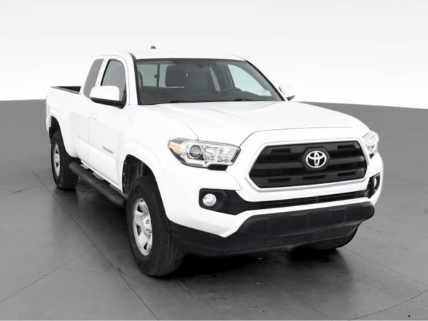 2016 Toyota Tacoma Access Cab SR5 Pickup 4D 6 ft pickup White - -... for sale in Muncie, IN – photo 16