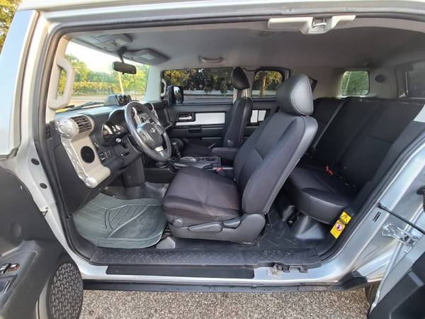 Check Out This Spotless 2007 Toyota FJ Cruiser TRIM with for sale in Longwood , FL – photo 8