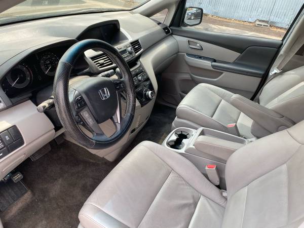 2012 Honda Odyssey EX-L w/Navigation - - by dealer for sale in Mesa, AZ – photo 10