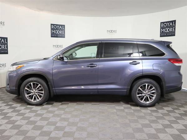 2017 Toyota Highlander XLE EASY FINANCING!! - cars & trucks - by... for sale in Hillsboro, OR – photo 6