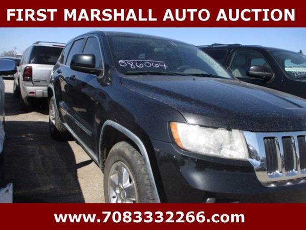 2011 Jeep Grand Cherokee 70th Anniversary - Auction Pricing - cars & for sale in Harvey, IL – photo 2