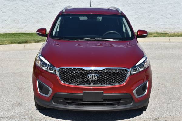 2017 KIA SORENTO LX ***CLEAN TITLE W/42K MILES ONLY*** - cars &... for sale in Omaha, IA – photo 5