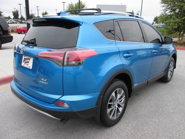 2016 Toyota RAV4 Hybrid XLE suv Electric Storm Blue for sale in Fayetteville, AR – photo 6