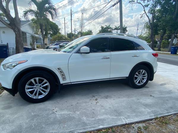 Infiniti Fx35 for sale in Hollywood, FL – photo 3