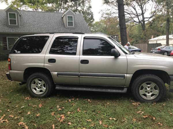 2004 Chevy Tahoe for sale in Addieville, IL – photo 8