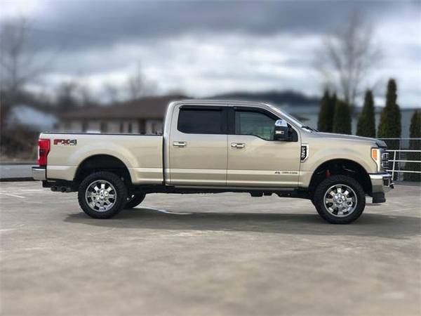 2017 Ford F-350SD Lariat - - by dealer - vehicle for sale in Bellingham, WA – photo 9