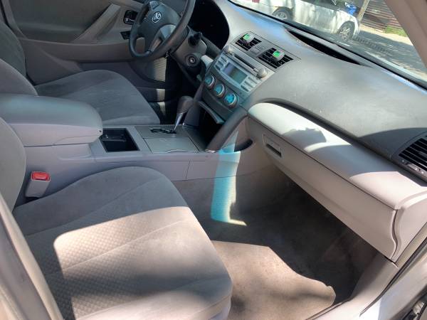 2009 Toyota Camry for sale in Chicago, IL – photo 2