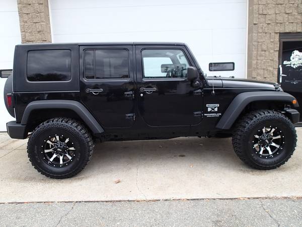 2009 Jeep Wrangler Unlimited 6 cyl, auto, lifted, hardtop, New 35's... for sale in Chicopee, CT – photo 2